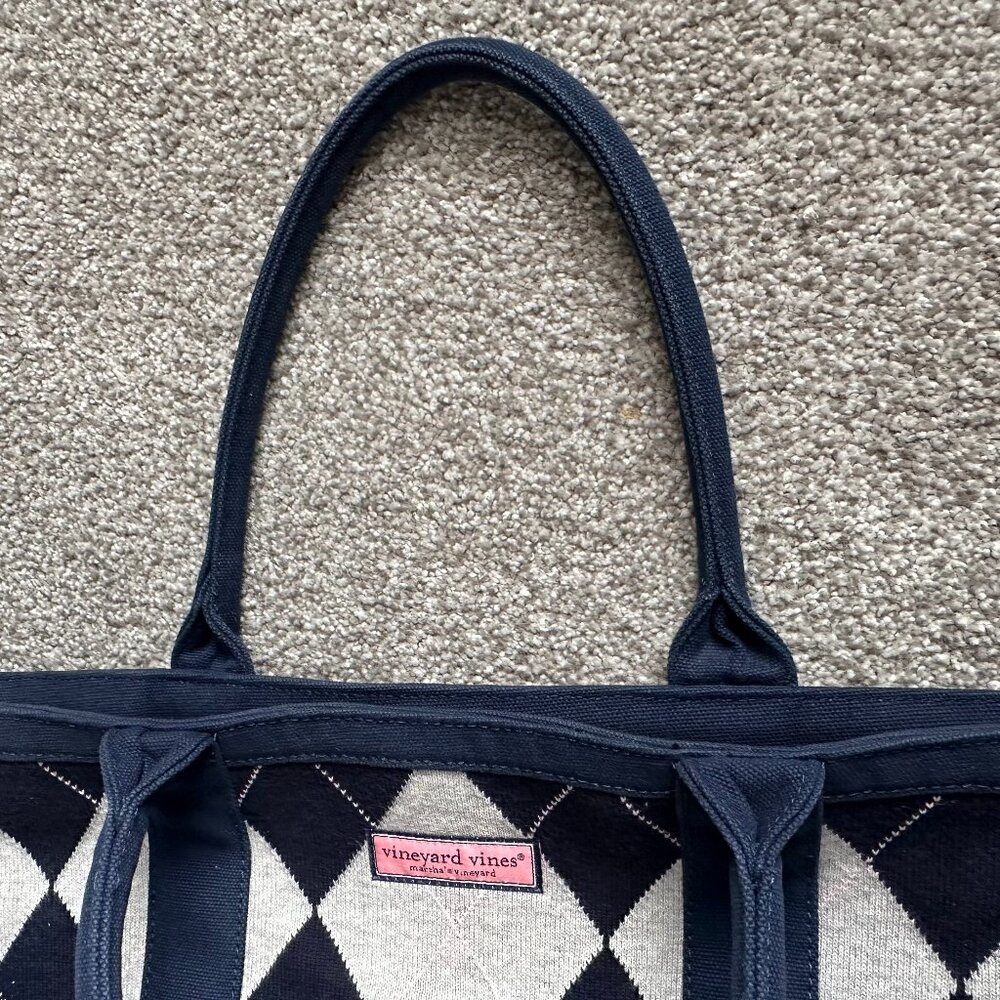 Vineyard Vines Cashmere Argyle Tote Bag - Picture 9 of 13